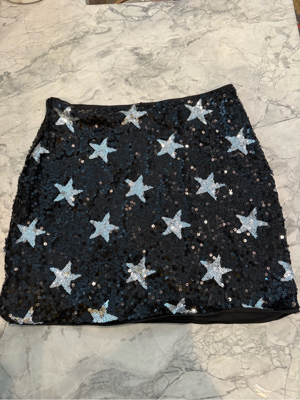 Cider Black Sequin Mini Skirt with Silver Star Accents M